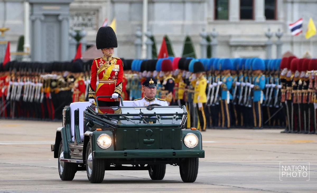 “สมเด็จพระราชินี” ทรงร่วมซ้อมพิธีการสวนสนาม ถวายสัตย์ปฏิญาณตนของทหารรักษาพระองค์