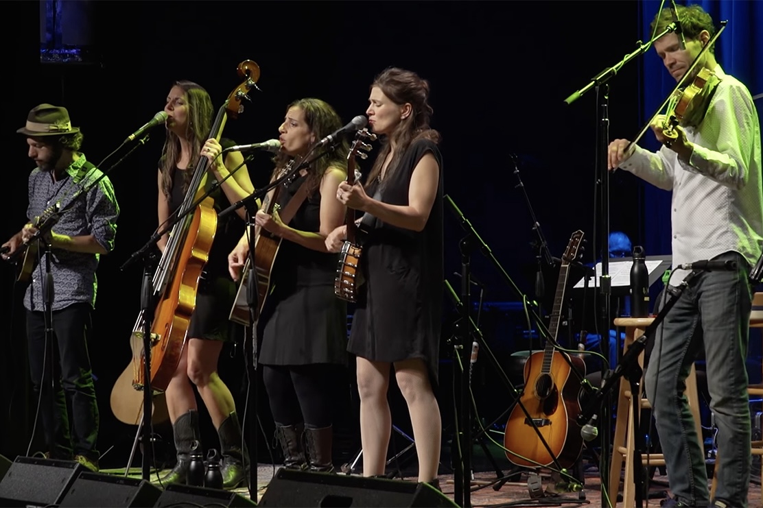 CONCERT REVIEW: Wailin’ Jennys, Nov. 23, at the Mahaiwe Performing Arts Center