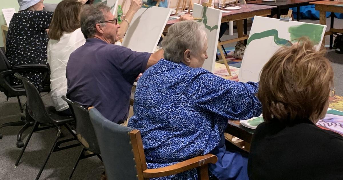 Albany Museum of Art adds to holiday season with Corks & Canvases workshop