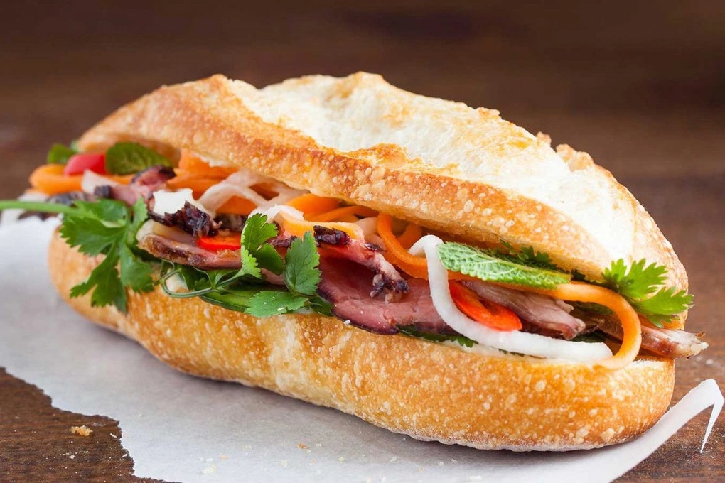 Vi khuẩn gây ngộ độc bánh mì ở Vũng Tàu: Cảnh giác nhiều món ăn quen thuộc