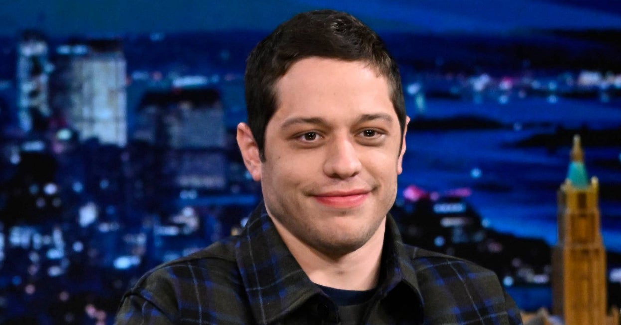 Pete Davidson Spilled How Much He Earned Per Episode On “SNL,” And People Have Thoughts