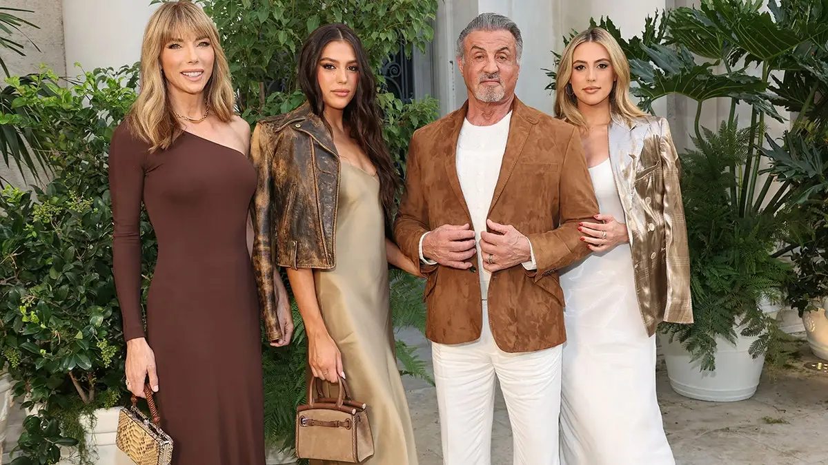 Jennifer Flavin, Sistine Stallone, Sylvester Stallone and Sophia Stallone