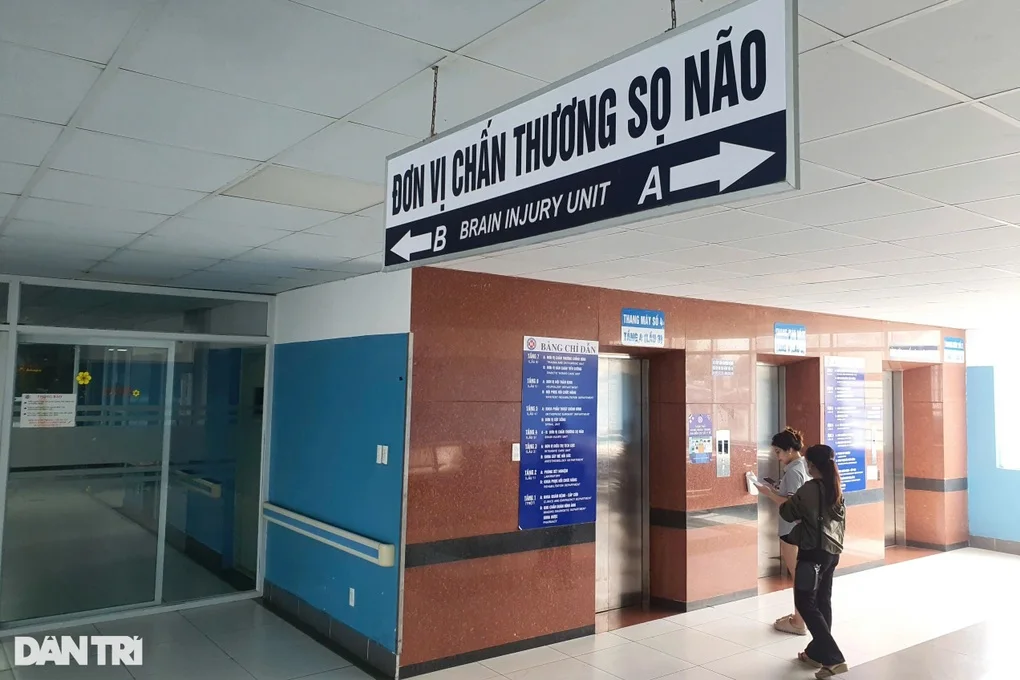 Thông tin mới sức khỏe thanh niên vụ uống nước lạ bị bán sang Campuchia - 1