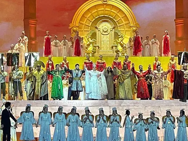 The cast of the opera 'Again 2024 Turandot' takes a bow after the performance on Sunday. Korea Times photo by Kim So-yeon     