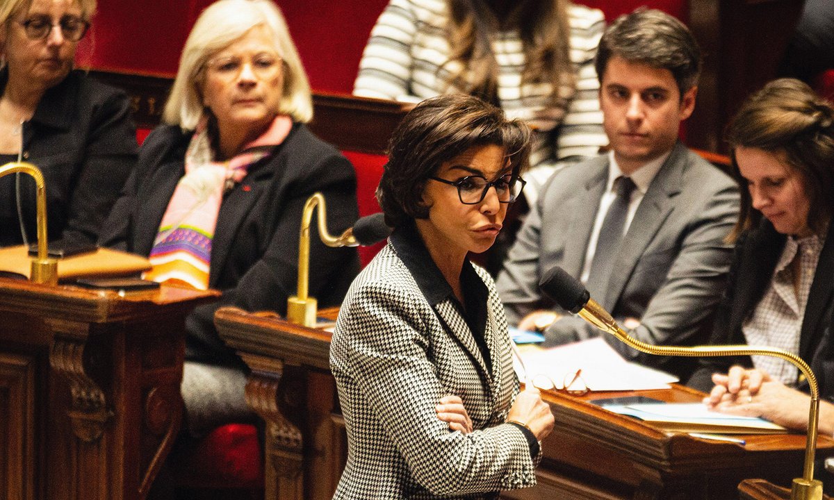 Rachida Dati stays in post as French culture minister in new government