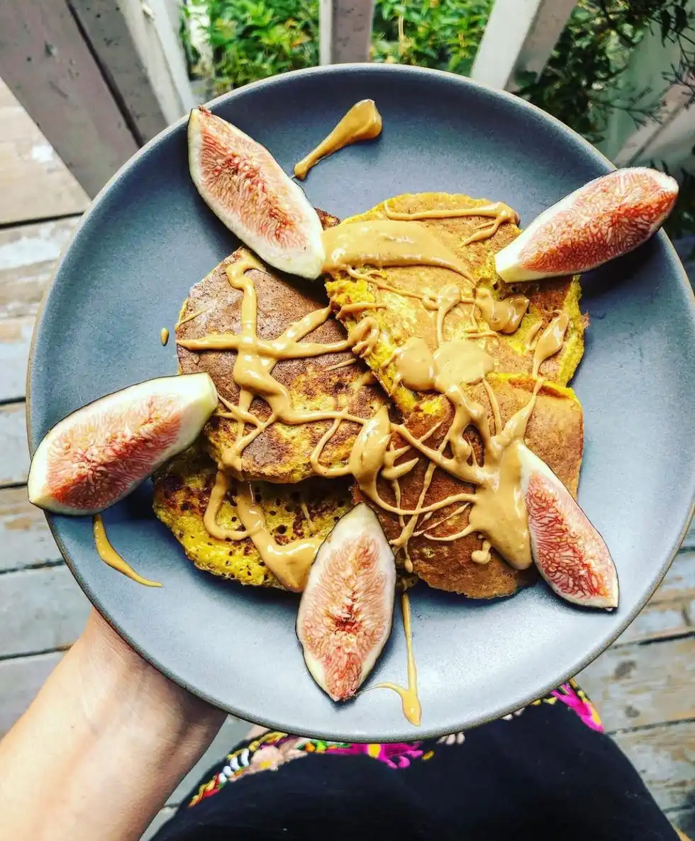 high protein turmeric golden pancakes