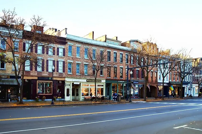 Charming shops and boutiques in the village center of Skaneateles, New York. Editorial credit: debra millet / Shutterstock.com