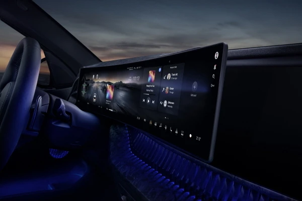 Harman Automotive 'Ready Display' [Photo courtesy = Harman International]