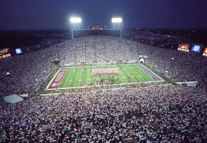 A general view of recording artist Whitney Houston performing the National Anthem prior to the start of Super Bowl XXV between the New York Giants and the Buffalo Bills at Tampa Stadium.