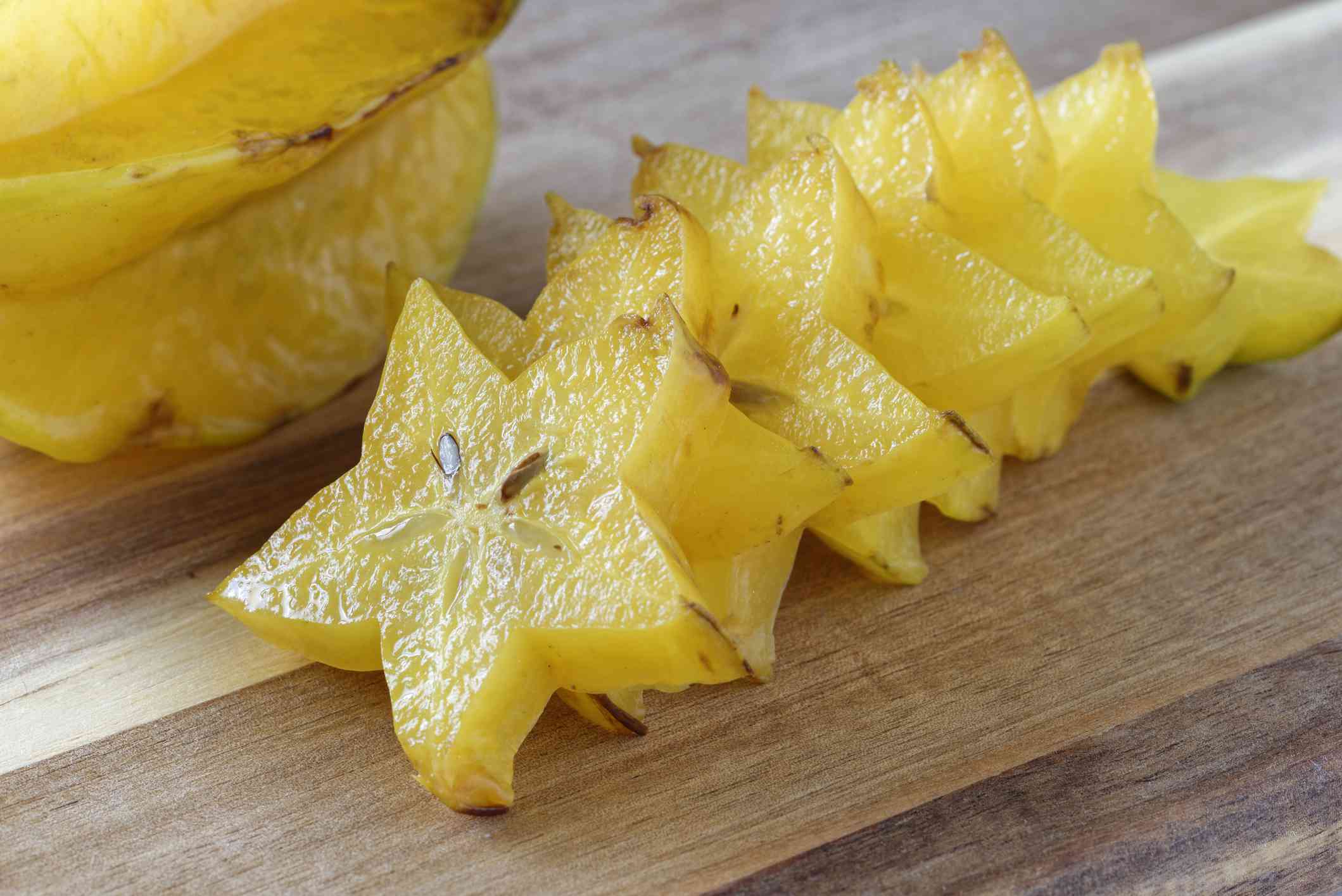 8 Creative Ways To Eat Star Fruit