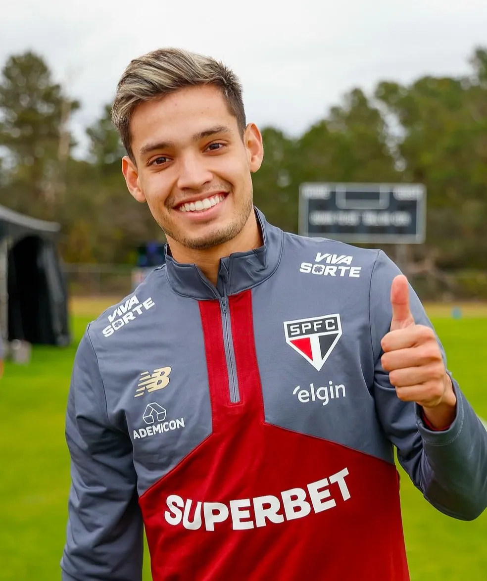 Bobadilla em treino do São Paulo — Foto: Rubens Chiri/saopaulofc