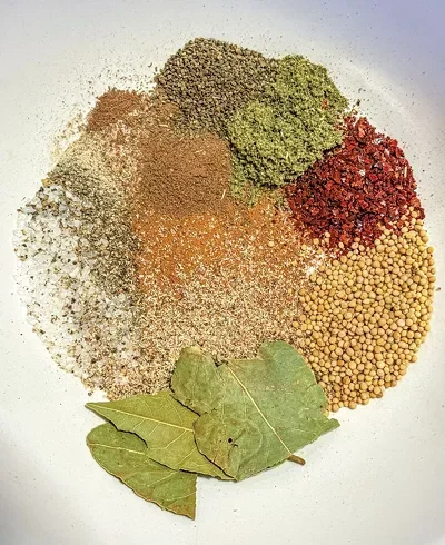 A spice blend - SUZANNE PODHAIZER