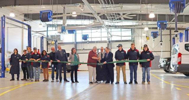 Tech Center celebrates new auto tech building with ribbon cutting ceremony