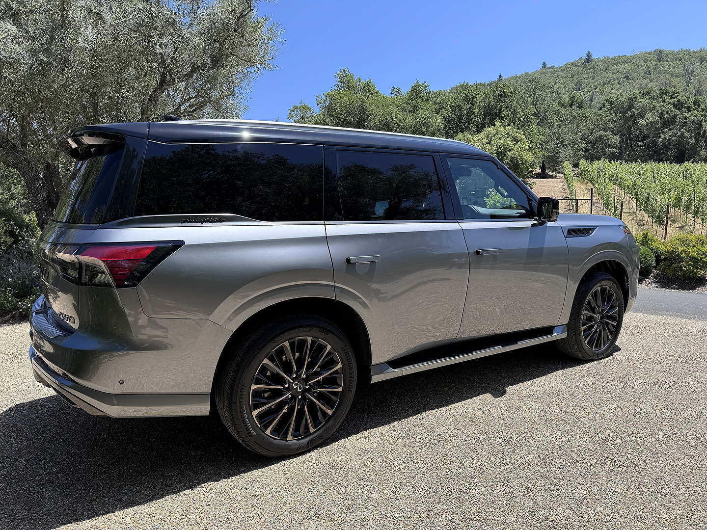 INFINITI Premieres the All-New 2025 QX80 at the Montreal Auto Show