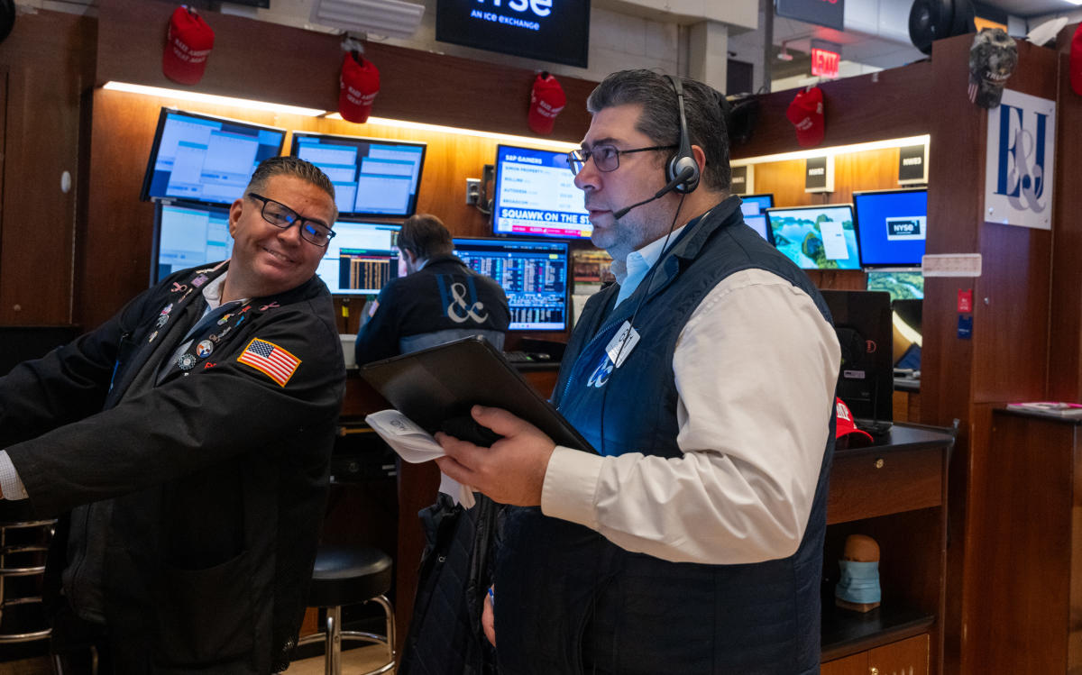 Stock market today: Dow, S&P 500, Nasdaq waver amid earnings rush, Bessent confirmation hearing