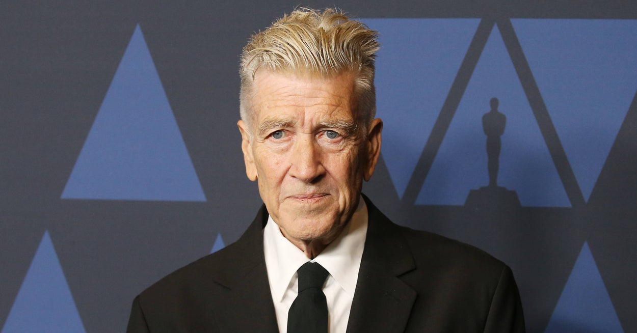 “Twin Peaks” And “Blue Velvet” Director David Lynch Dies At 78