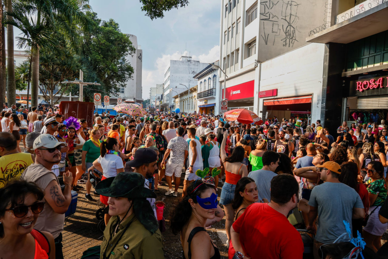 Cultura abre credenciamento para desfiles de blocos de rua do Carnaval 2025