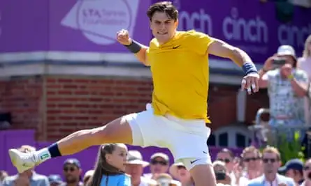 Jack Draper celebrates after beating Carlos Alcaraz at the Queen's Club.