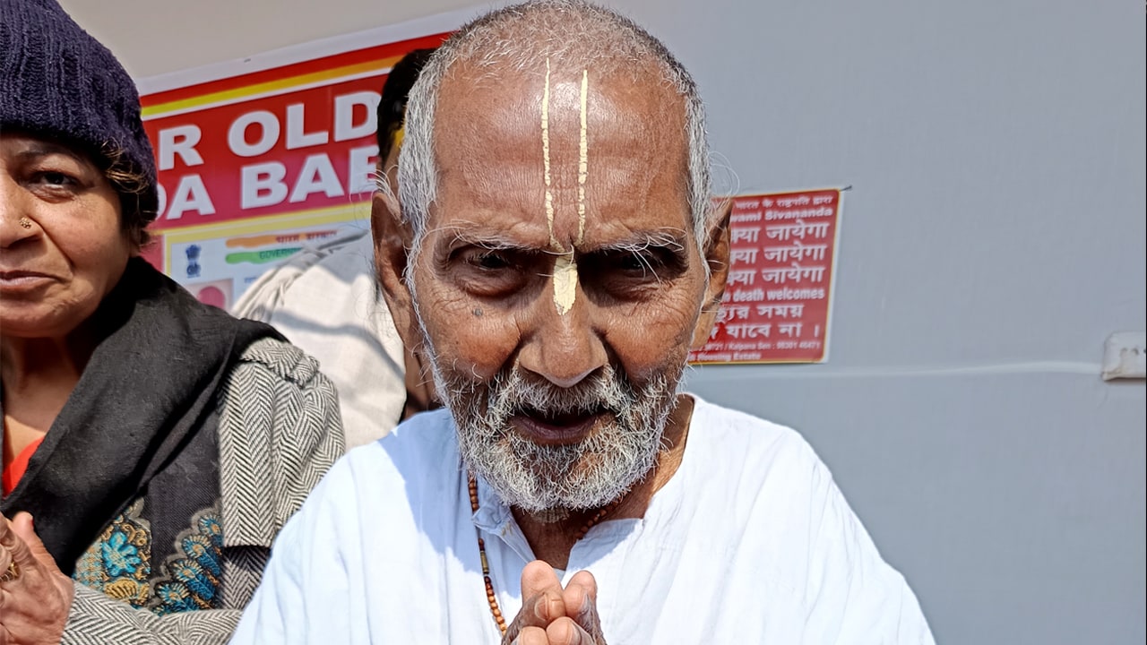 Video | The 129-Year-Old Seer At Maha Kumbh Reveals His Fitness Mantra