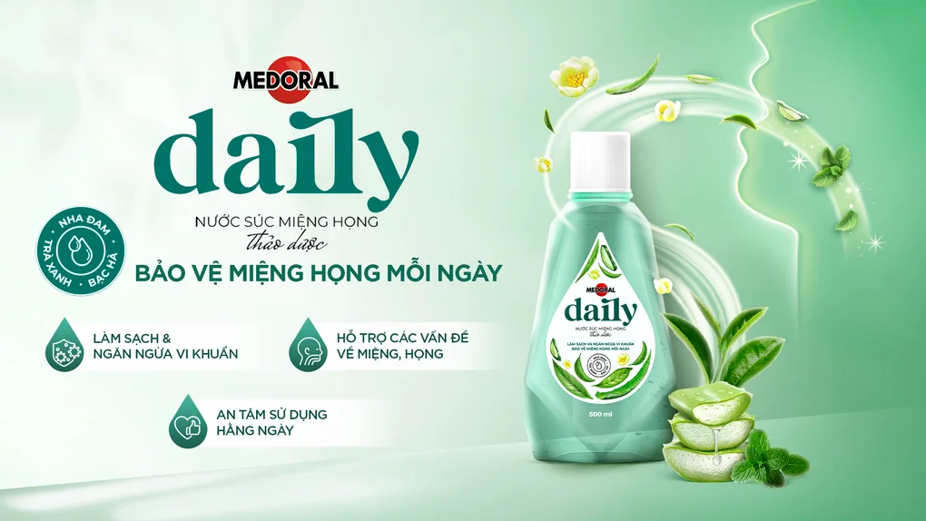 Bảo vệ sức khỏe với nước súc miệng, họng thảo dược Medoral Daily - 1