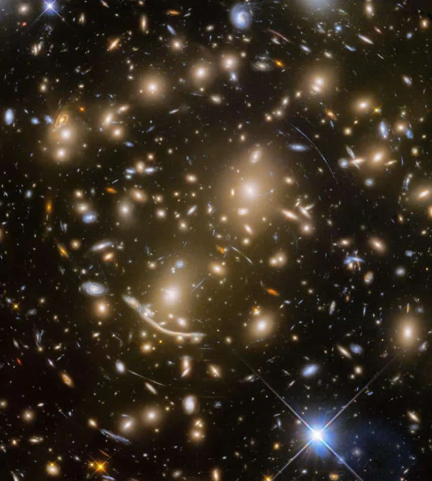 Galaxy cluster