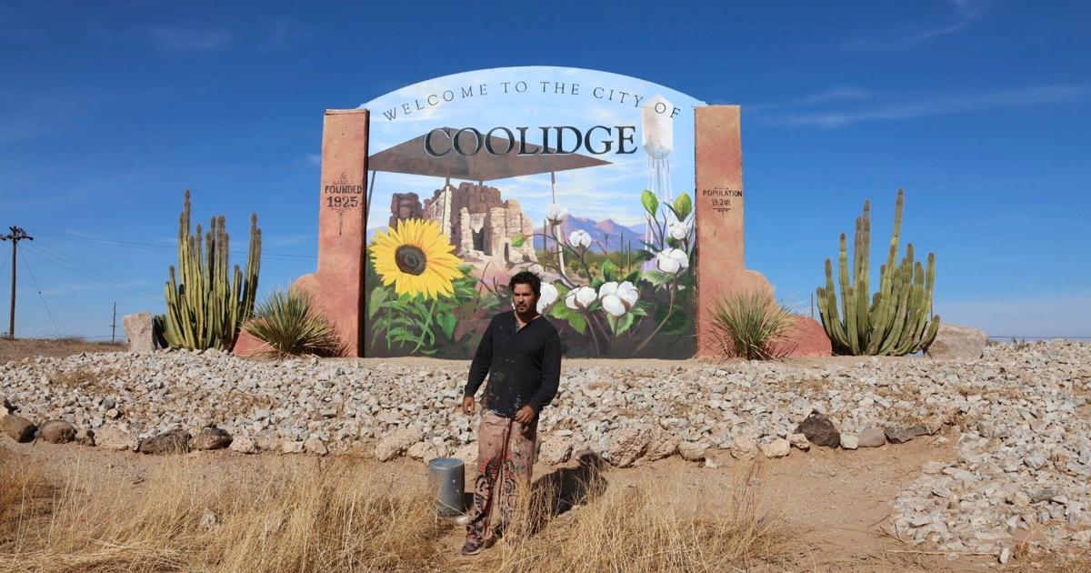 Arizona artist donates southwest entry mural to Coolidge