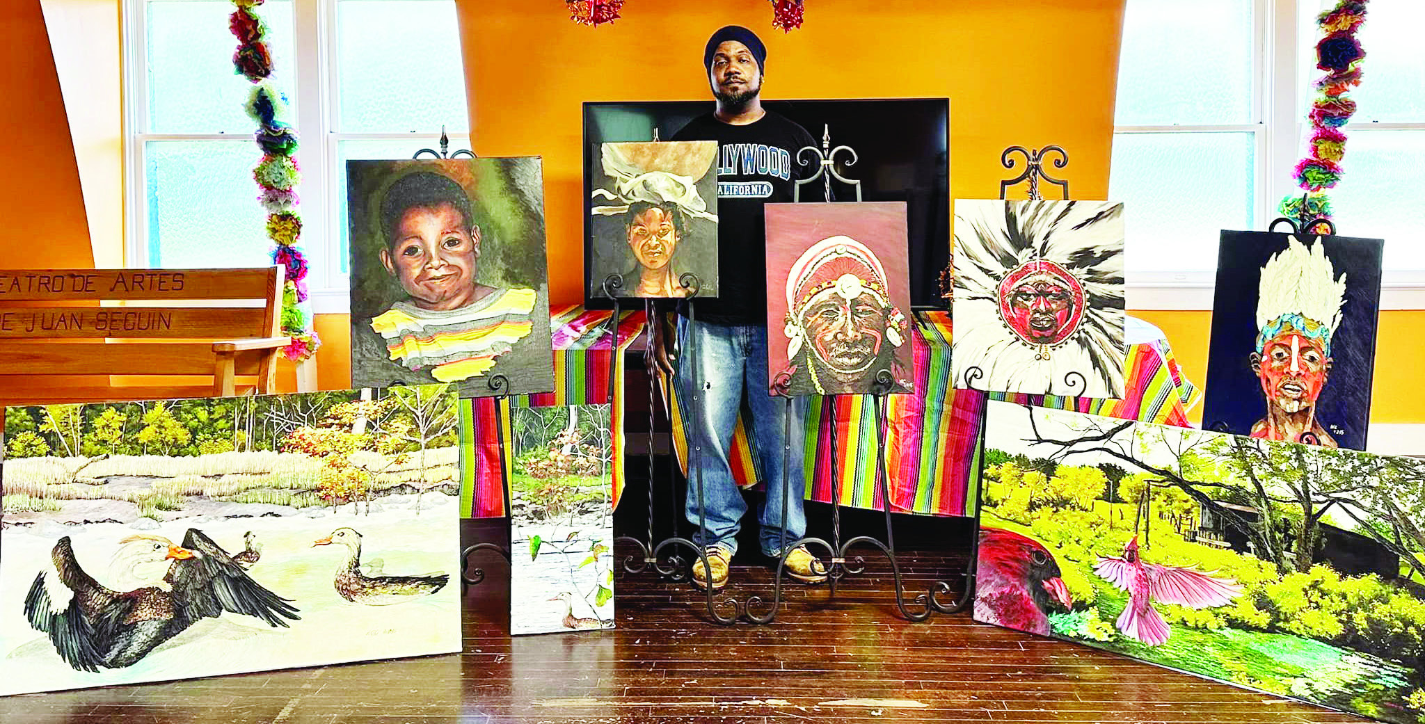 Teatro De Artes De Juan Seguin unveiling community art exhibit