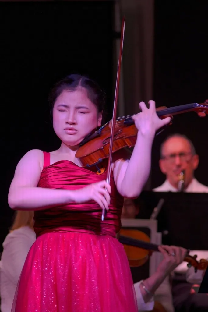 Emily Su performing at the Siletz Bay Music Festival, in Lincoln City. Photo: Joe Cantrell