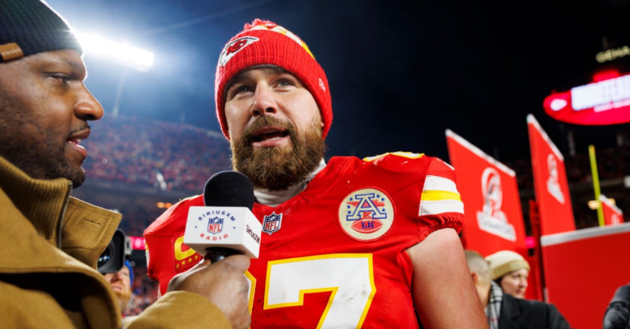 People Are Roasting Travis Kelce For His Gameday Outfit