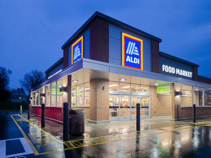 night view of aldi food market