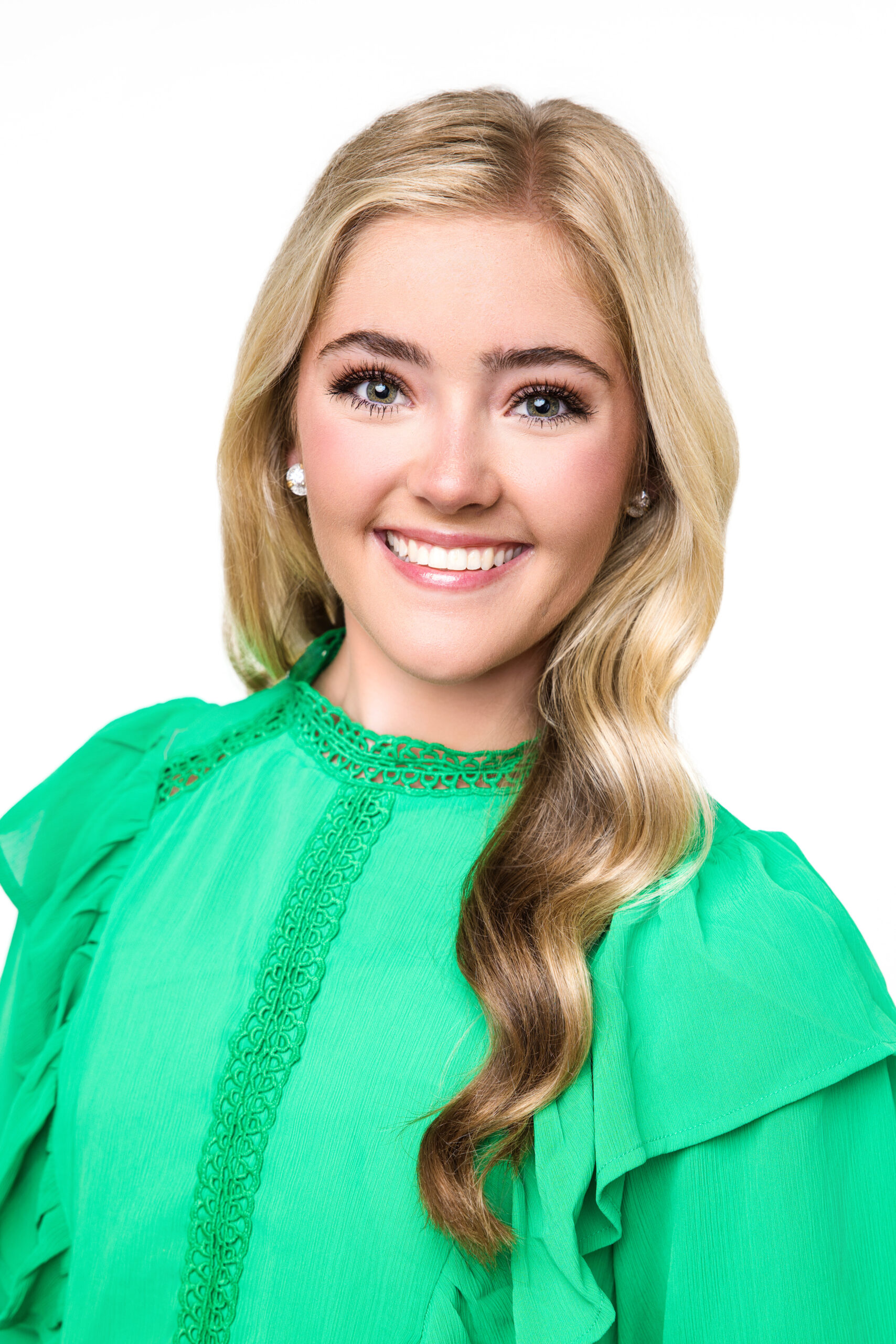 Sara Kate Speakman wins fitness scholarship, Spirit Award at state DYW pageant