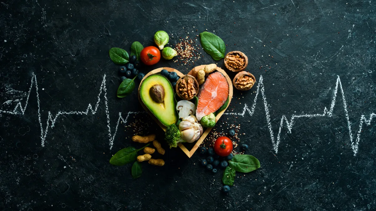 Heart beat and healthy food