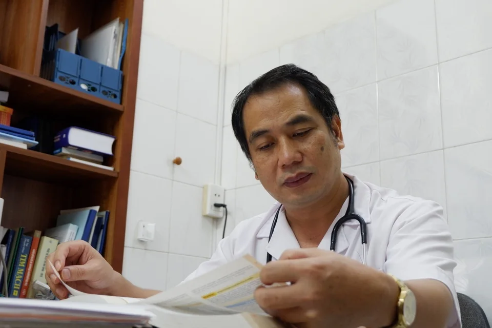 Phải đặt ECMO sau vài ngày sụt sịt, bệnh cúm mùa có nguy hiểm? - 7 Phải đặt ECMO sau vài ngày sụt sịt, bệnh cúm mùa có nguy hiểm? - 7