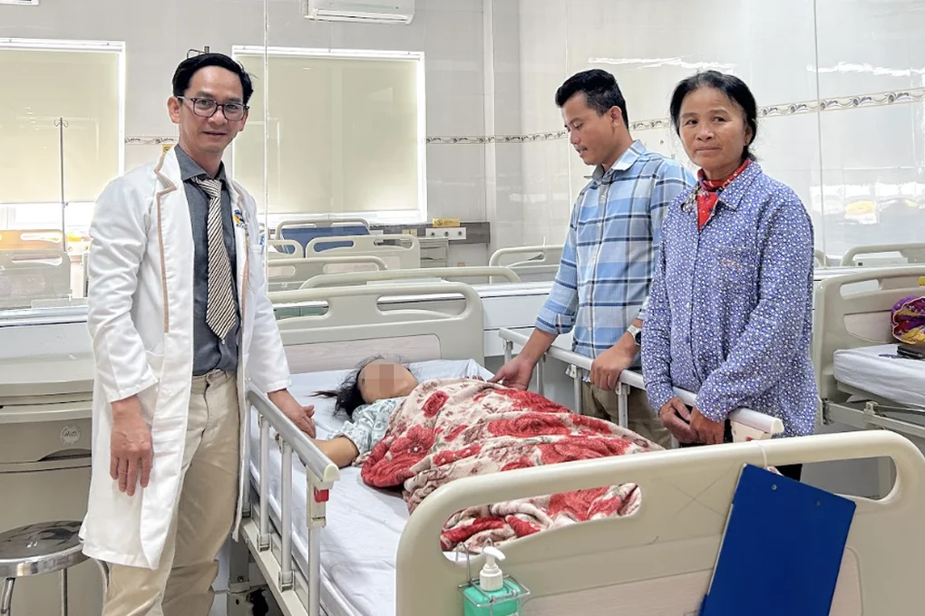 Mẹ chồng định đưa con dâu ngưng tim sau sinh về, bác sĩ tạo nên phép màu - 2 Mẹ chồng định đưa con dâu ngưng tim sau sinh về, bác sĩ tạo nên phép màu - 2