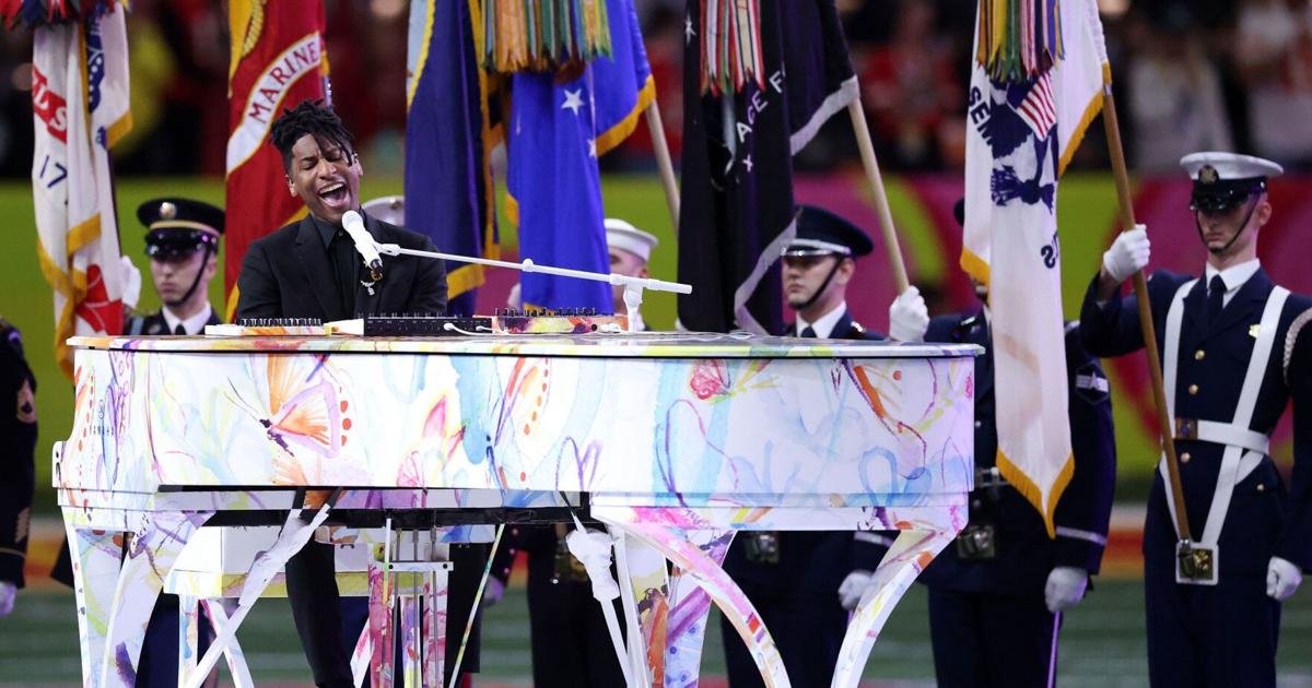 Jon Batiste belts jazz-infused National Anthem at Super Bowl LIX