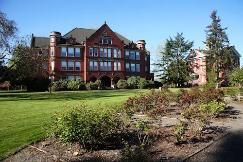 Willamette University gardens