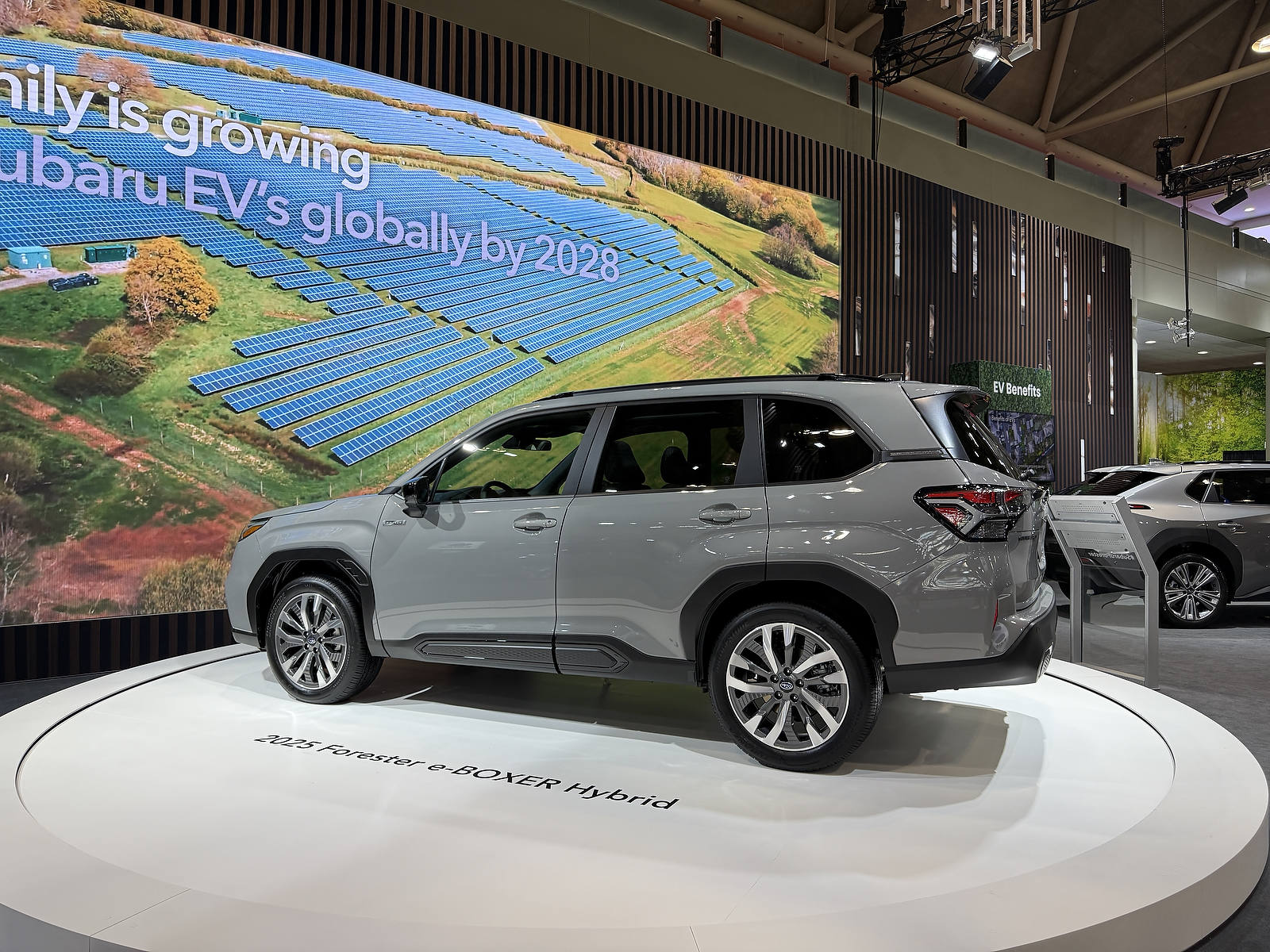 Subaru Debuts the 2025 Forester e-BOXER Hybrid at the Canadian International Auto Show