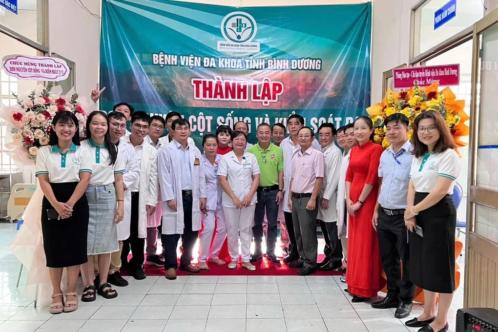 Quyết định đặc biệt trong ngày Bệnh viện Chợ Rẫy tròn 125 năm tuổi - 3 Quyết định đặc biệt trong ngày Bệnh viện Chợ Rẫy tròn 125 năm tuổi - 3