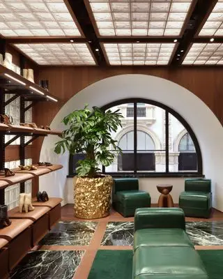 Bottega Veneta Galleria Store