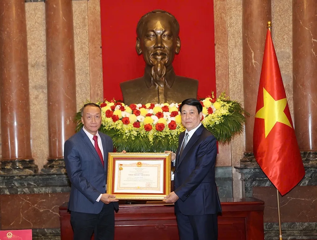 Chủ tịch nước đánh giá cao những cống hiến, sự hy sinh của các thầy thuốc - 3 Chủ tịch nước đánh giá cao những cống hiến, sự hy sinh của các thầy thuốc - 3