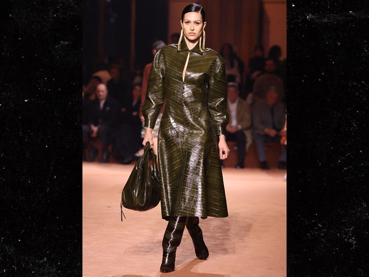 Amelia Gray’s Milan Fashion Week Roundup … ‘Fit Check!
