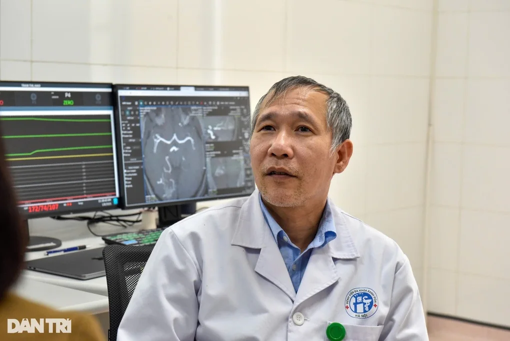 Hà Nội: Bé trai 12 tuổi đột quỵ, bác sĩ cảnh báo bệnh ẩn nguy hiểm - 2 Hà Nội: Bé trai 12 tuổi đột quỵ, bác sĩ cảnh báo bệnh ẩn nguy hiểm - 2