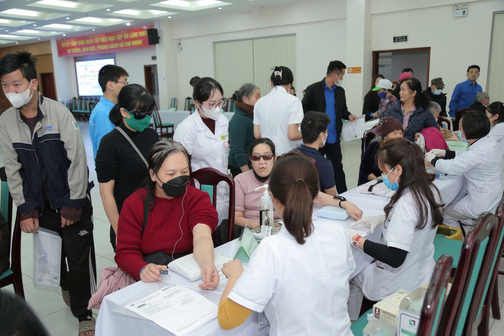 Người khiếm thị gặp nhiều khó khăn trong kiểm soát bệnh mạn tính
