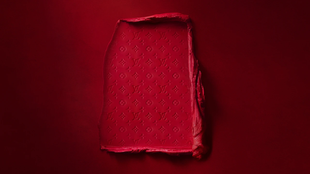 Promotional image for La Beaute Louis Vuitton (Louis Vuitton)