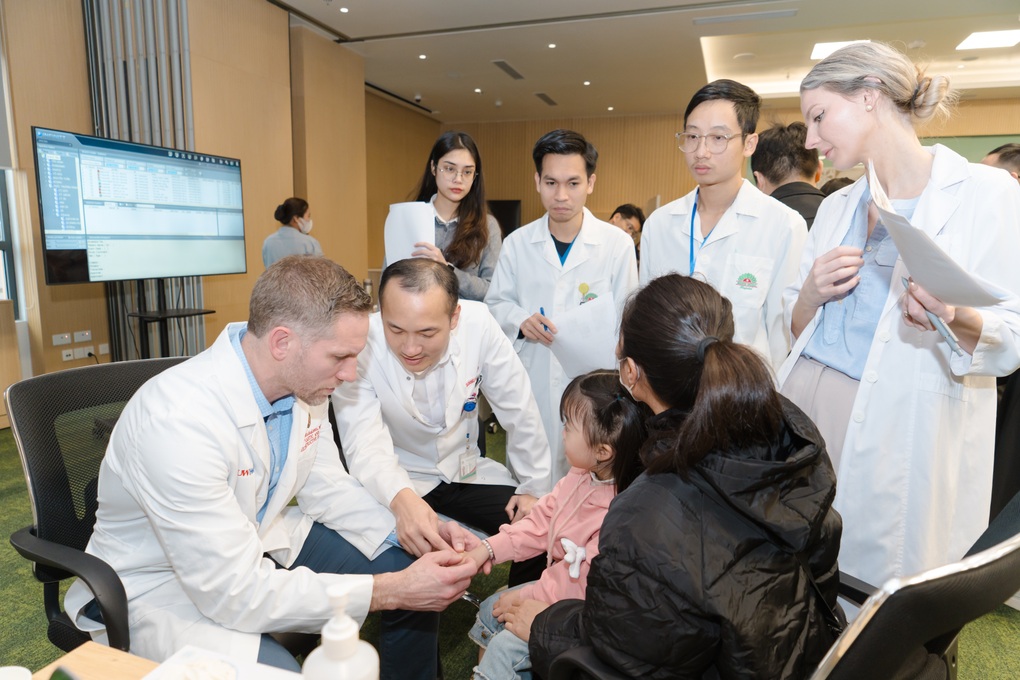 Bệnh viện Hồng Ngọc tái khởi động chương trình từ thiện “Chắp cánh ước mơ”
