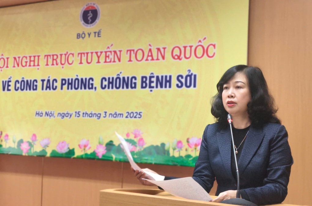Bộ trưởng Bộ Y tế: “Một người mắc sởi lây cho 12-18 người”