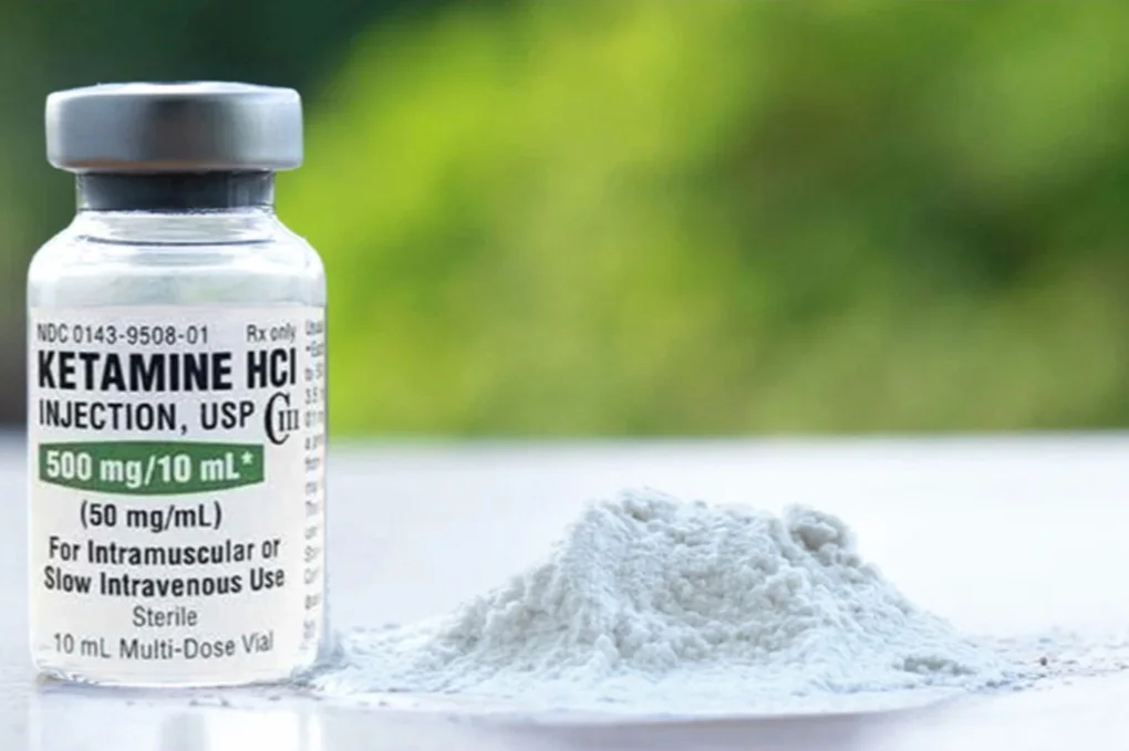 Triệt phá xưởng ketamine lớn nhất Việt Nam: Ma túy giải trí chết người - 4 Triệt phá xưởng ketamine lớn nhất Việt Nam: Ma túy giải trí chết người - 4