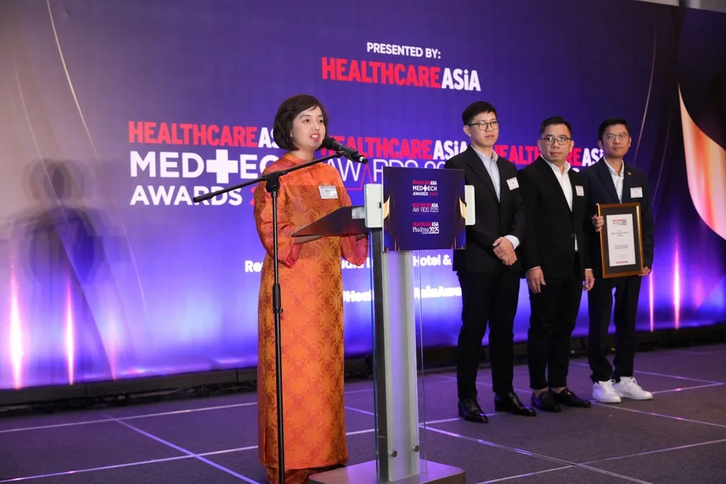 FPT Long Châu được vinh danh tại Healthcare Asia Pharma Awards 2025 - 2 FPT Long Châu được vinh danh tại Healthcare Asia Pharma Awards 2025 - 2