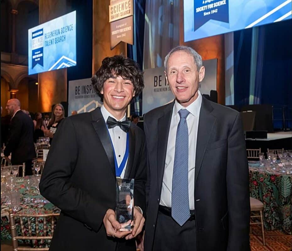 “I Mapped the Invisible”: An American High School Student Turns Astronomy on Its Head with His AI That Reveals 1.5 Million Forgotten Space Object