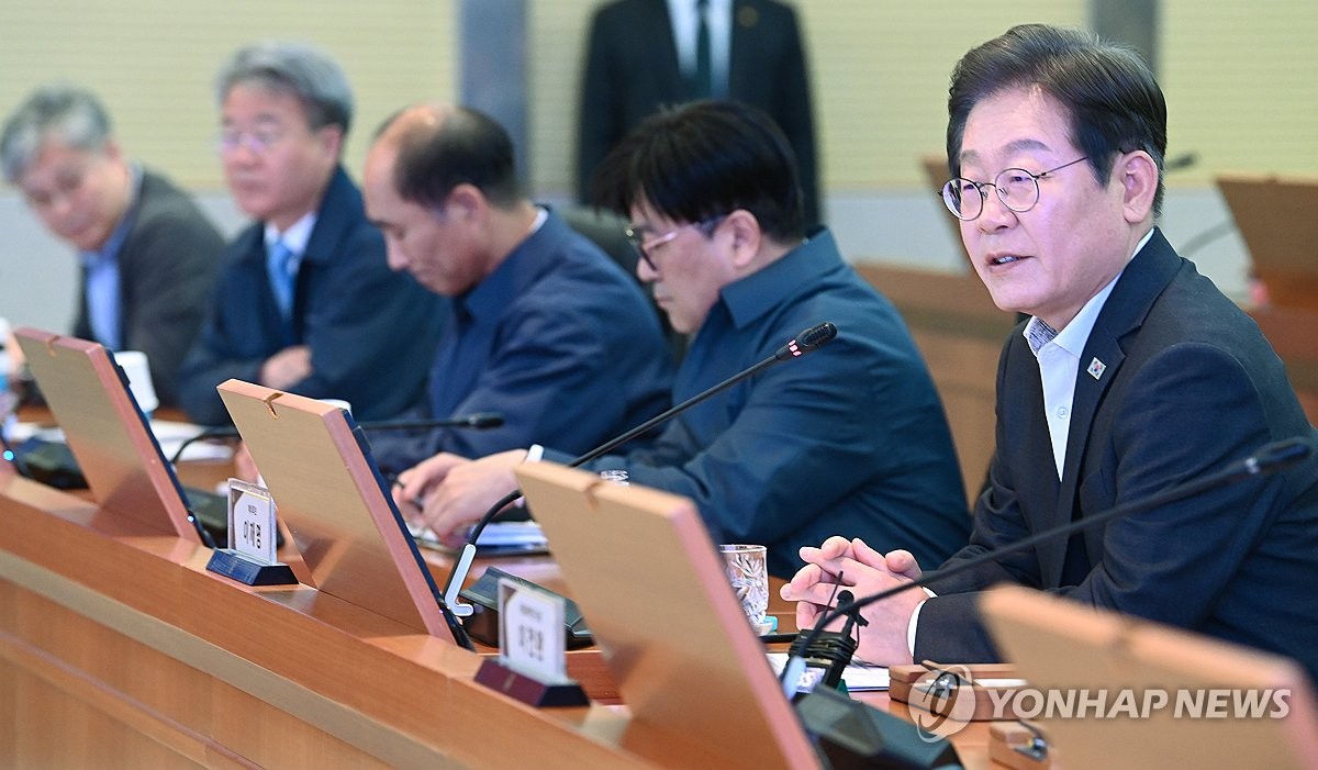 Ex-DP leader vows to boost support for arts, culture sector